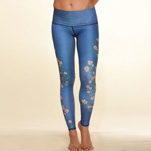 Teeki Hot Pants/Yoga Pants